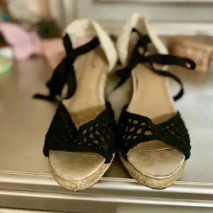 Shoedazzle women wedges
